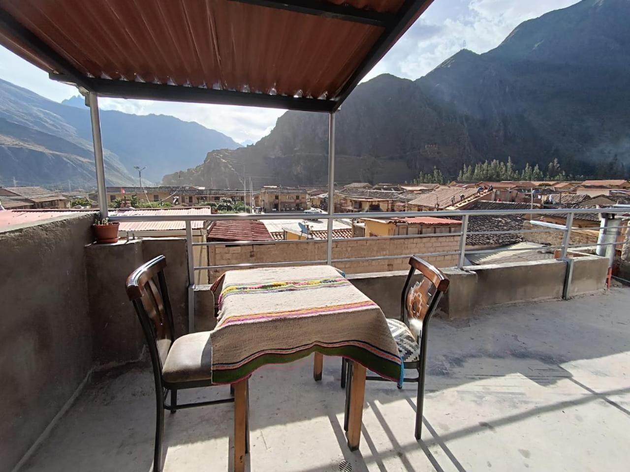 Intikilla Hostal Ollantaytambo Eksteriør bilde